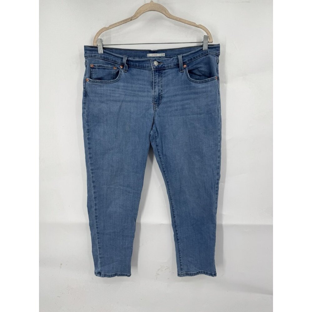 Levi's Boyfriend Straight Leg Jeans Women 32 Medium Wash Blue Denim Western Boho